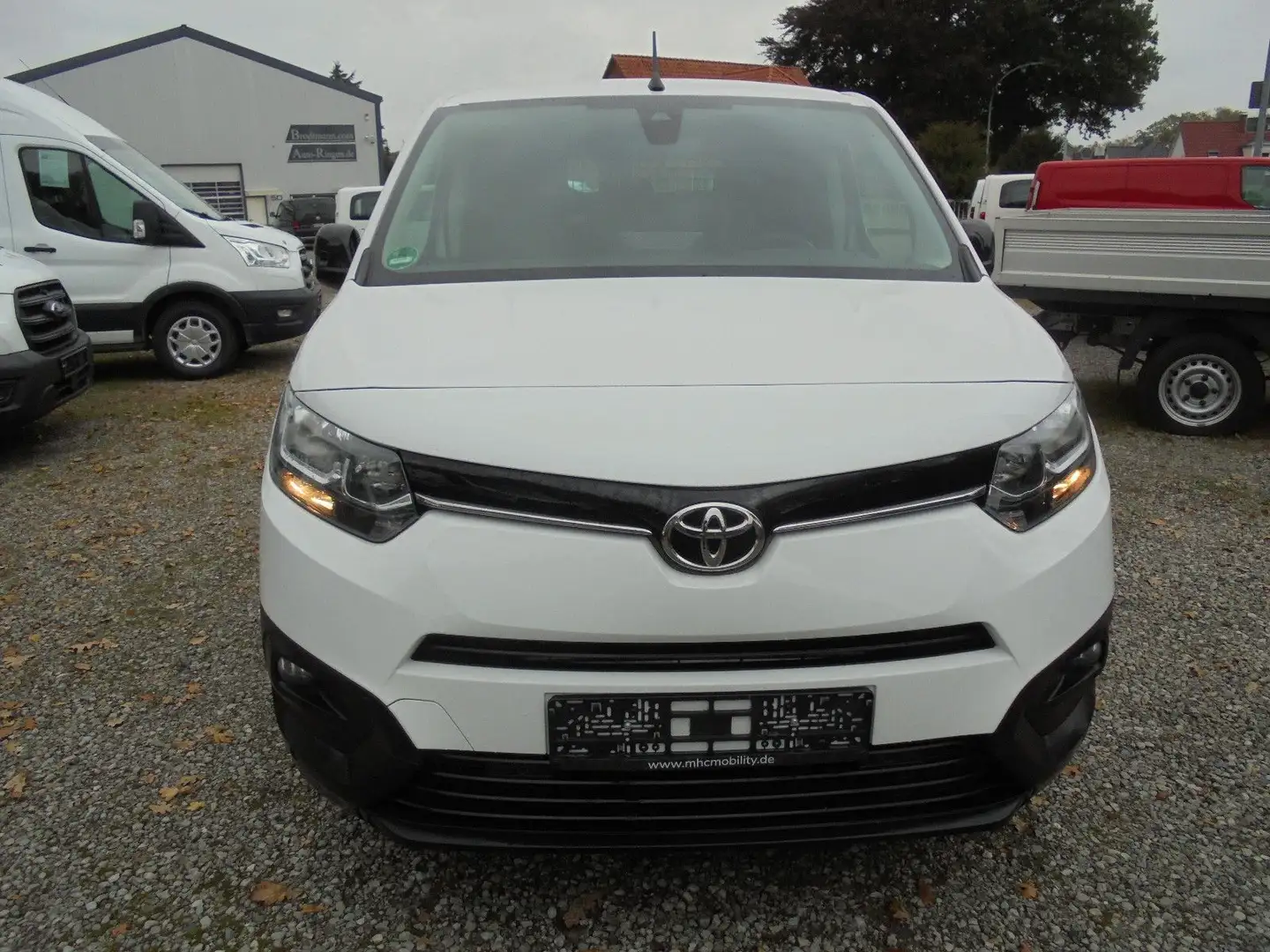Toyota Proace City 1,5D-4D Kasten Meister Navi AHK mögl Blanc - 2