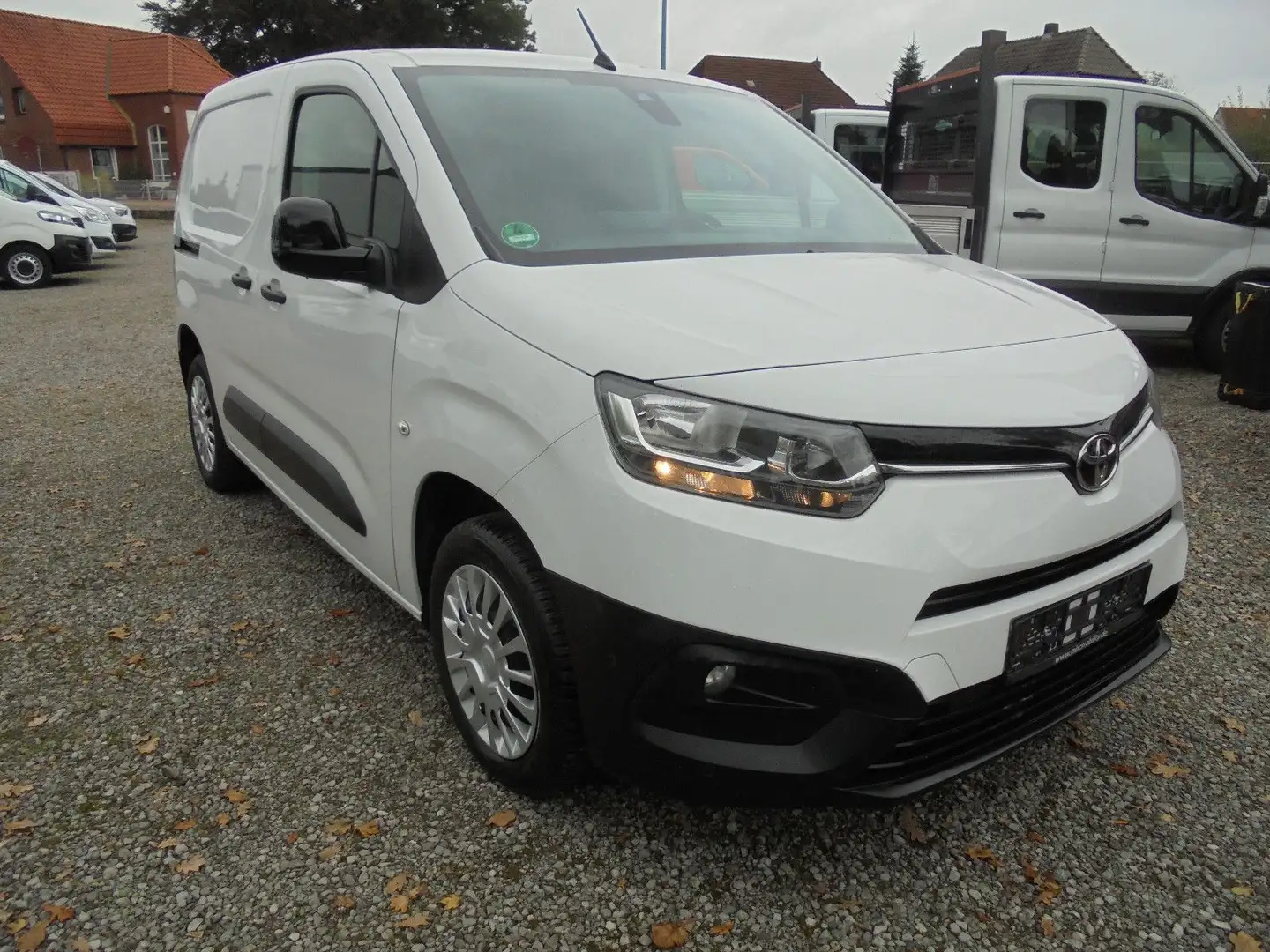 Toyota Proace City 1,5D-4D Kasten Meister Navi AHK mögl Blanc - 1