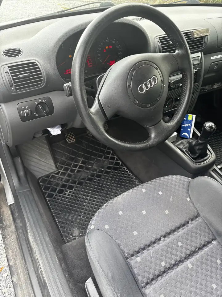 Audi A3 1.8 T 5V Turbo quattro Ambiente, foto 9