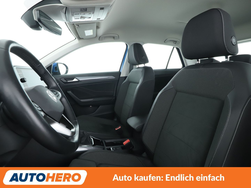 Volkswagen T-Roc 1.5 TSI ACT Style Aut.*NAVI*ACC*SPUR*STANDHZG* — photo 10