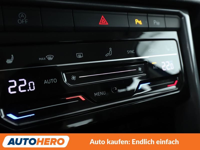 Volkswagen T-Roc 1.5 TSI ACT Style Aut.*NAVI*ACC*SPUR*STANDHZG* — photo 23
