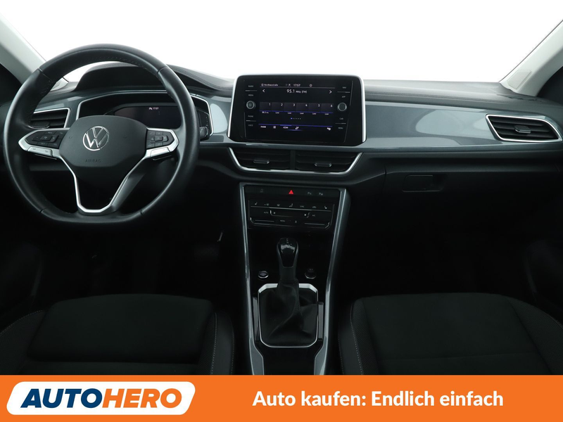 Volkswagen T-Roc 1.5 TSI ACT Style Aut.*NAVI*ACC*SPUR*STANDHZG* — photo 12