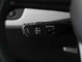 Audi A4 Av. 40 2.0 TDI S-Line AHK+LEDER+NAV+Pano+RADAR Schwarz - thumbnail 21