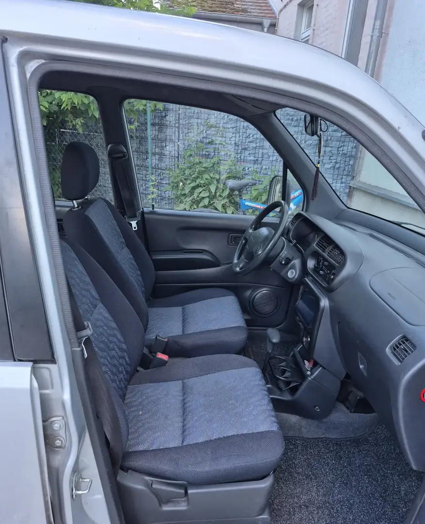 Daihatsu Move Top - 2