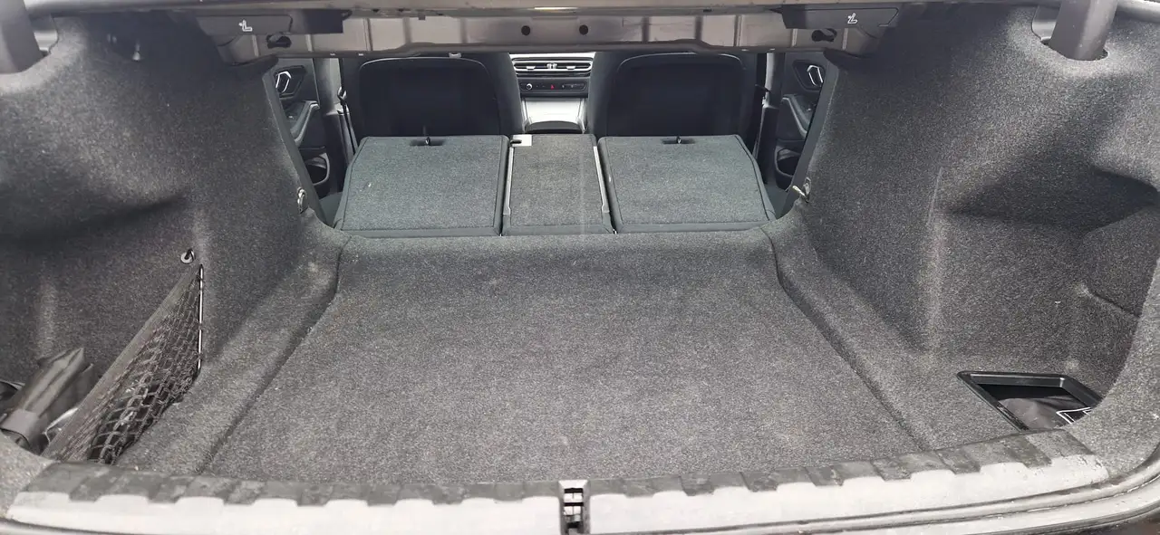 BMW 318 BMW 318i Limousine SHZ, PDC 11
