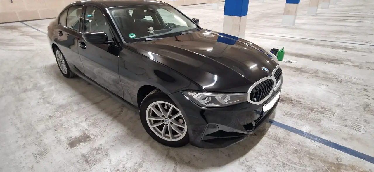 BMW 318 BMW 318i Limousine SHZ, PDC
