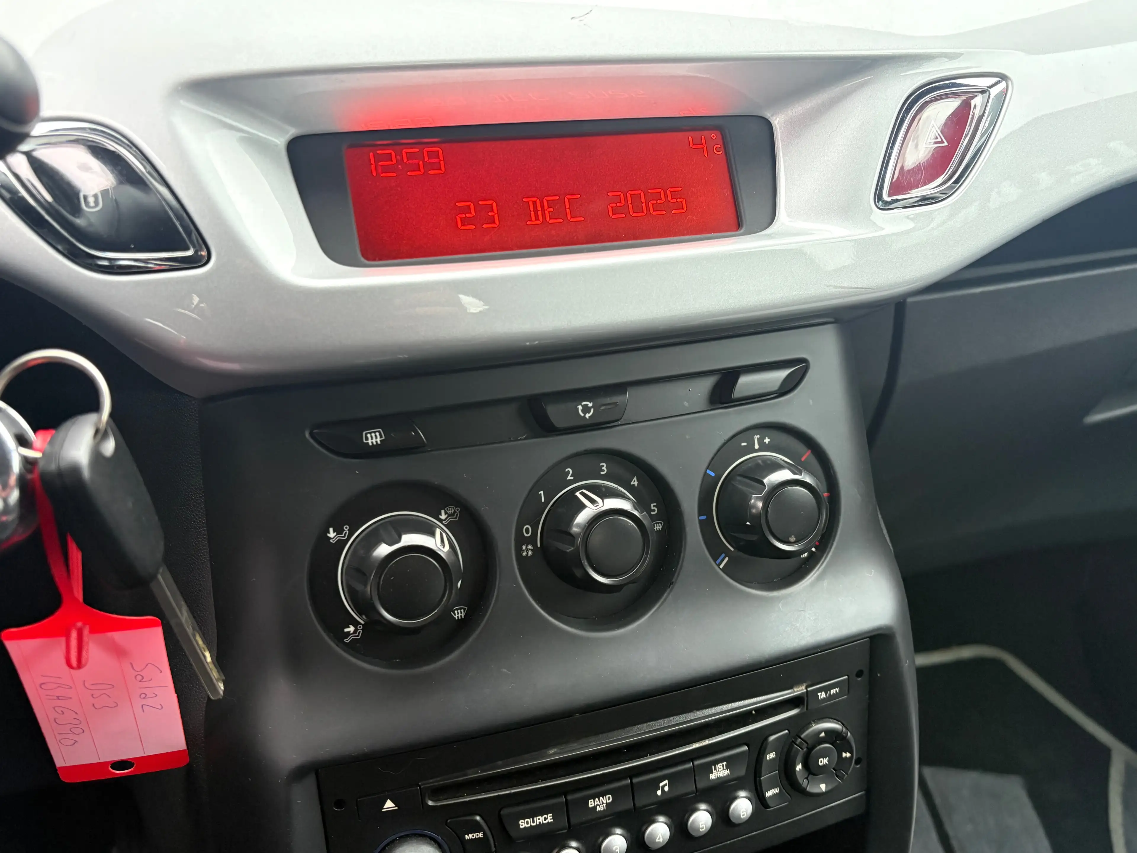 Citroen DS3 DS3 1.4 VTi Chic/GARANTIE/ESSENCE/CLEAN — photo 15