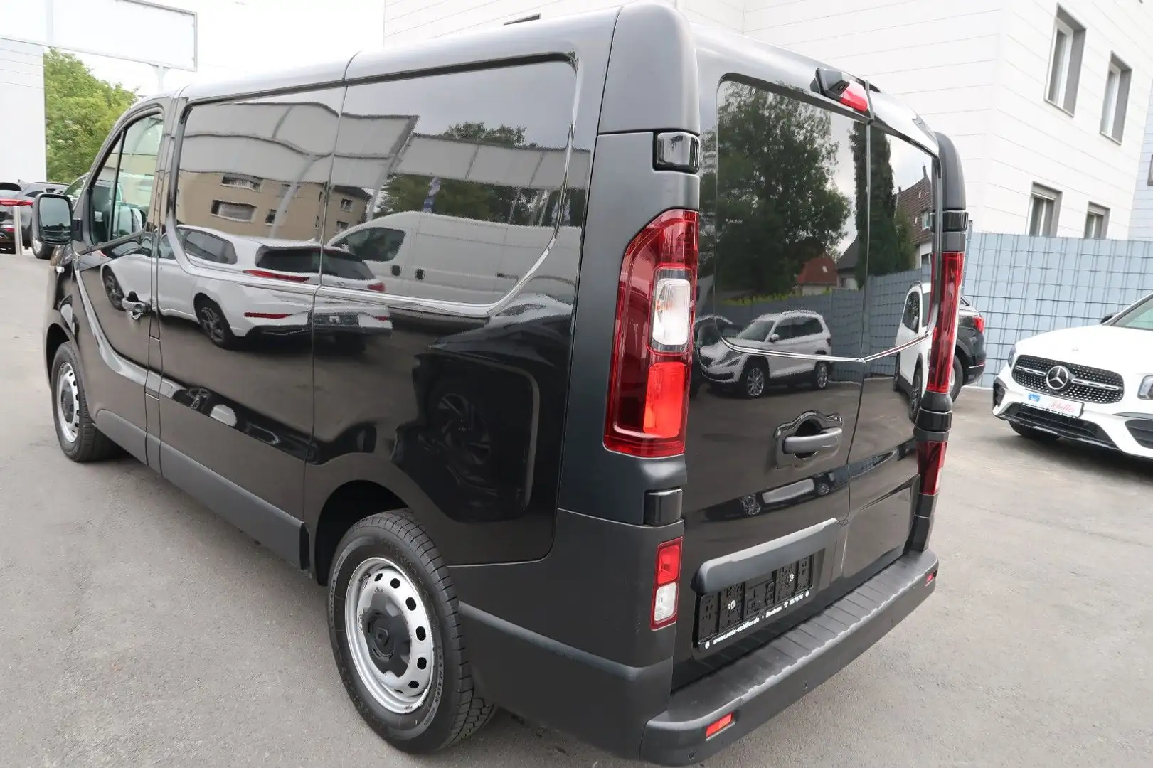 Renault Trafic Kasten L1H1 2,8t Komfort # Kamera # black Noir - 2