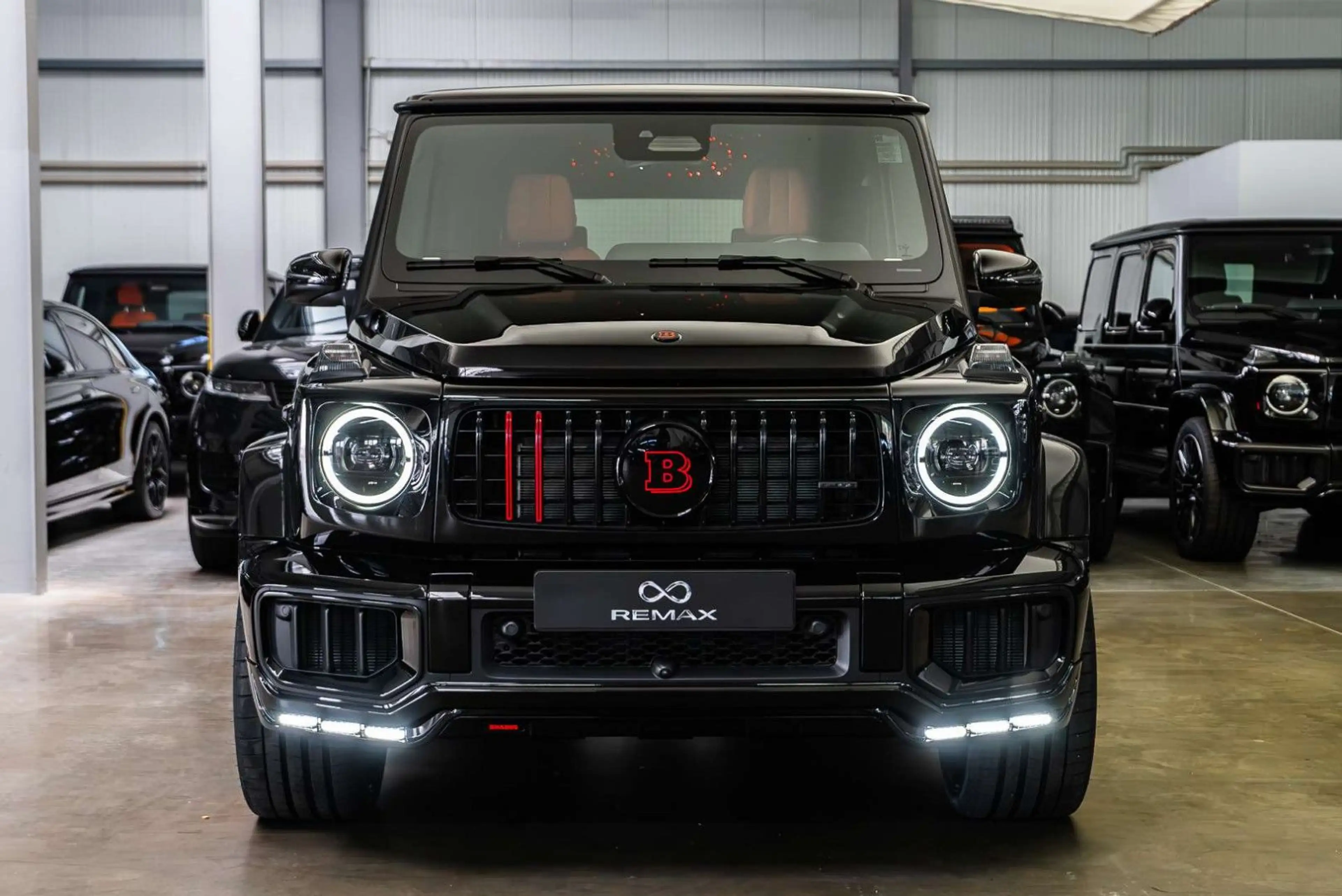 Mercedes-Benz G 63 AMG / BRABUS / Leather Package / MY 2027 — photo 11