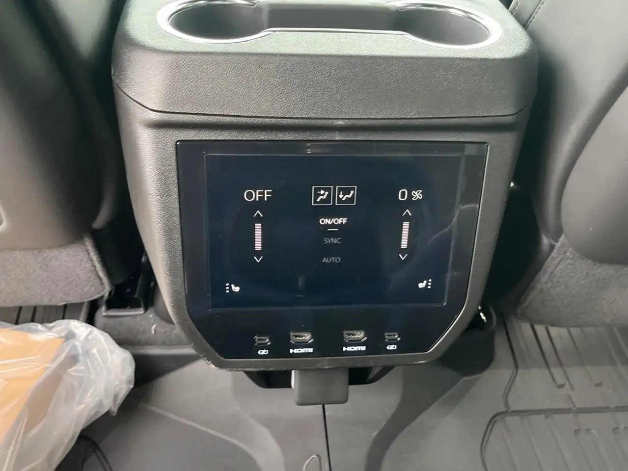 GMC Yukon снимка GMC Yukon