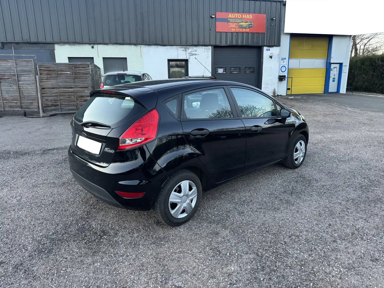Ford Fiesta 5 portes — photo 4