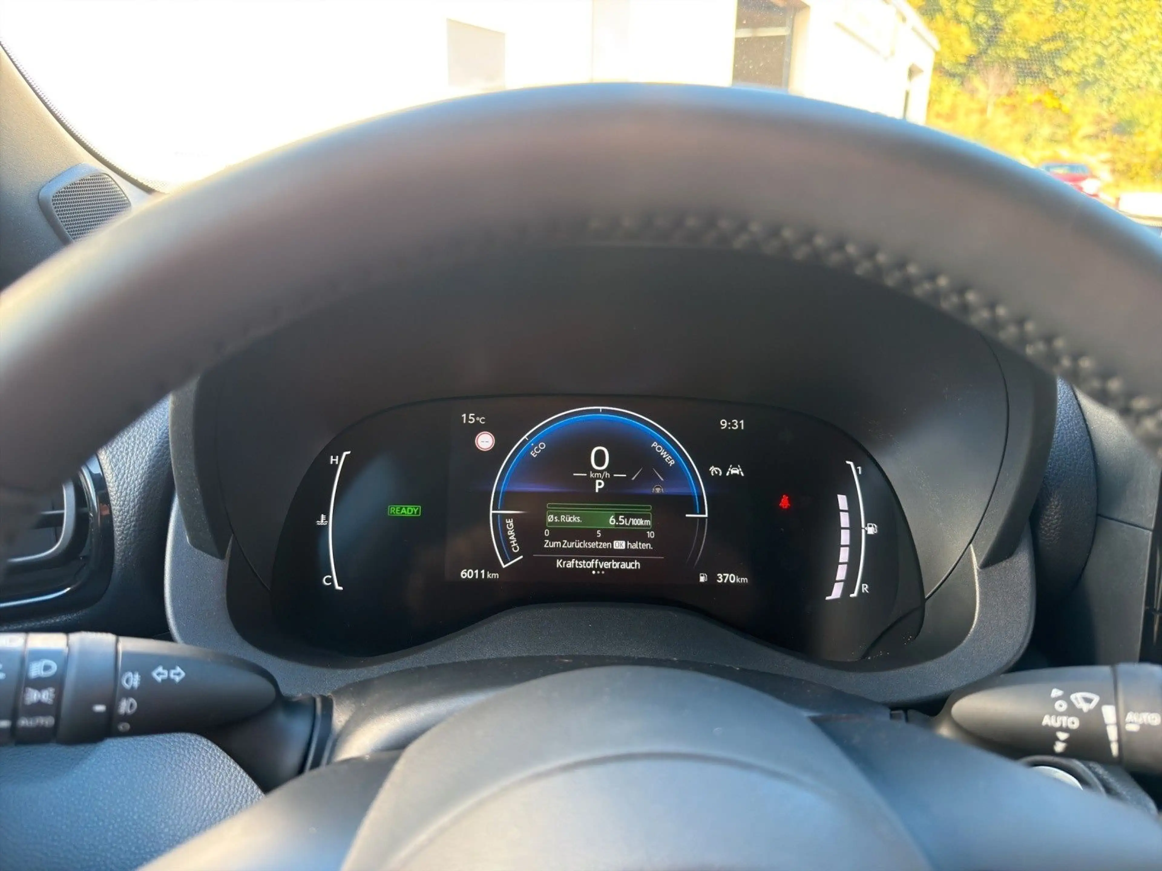 Toyota Yaris Cross Hybrid FWD Teamplayer 15 J Garantie — photo 21