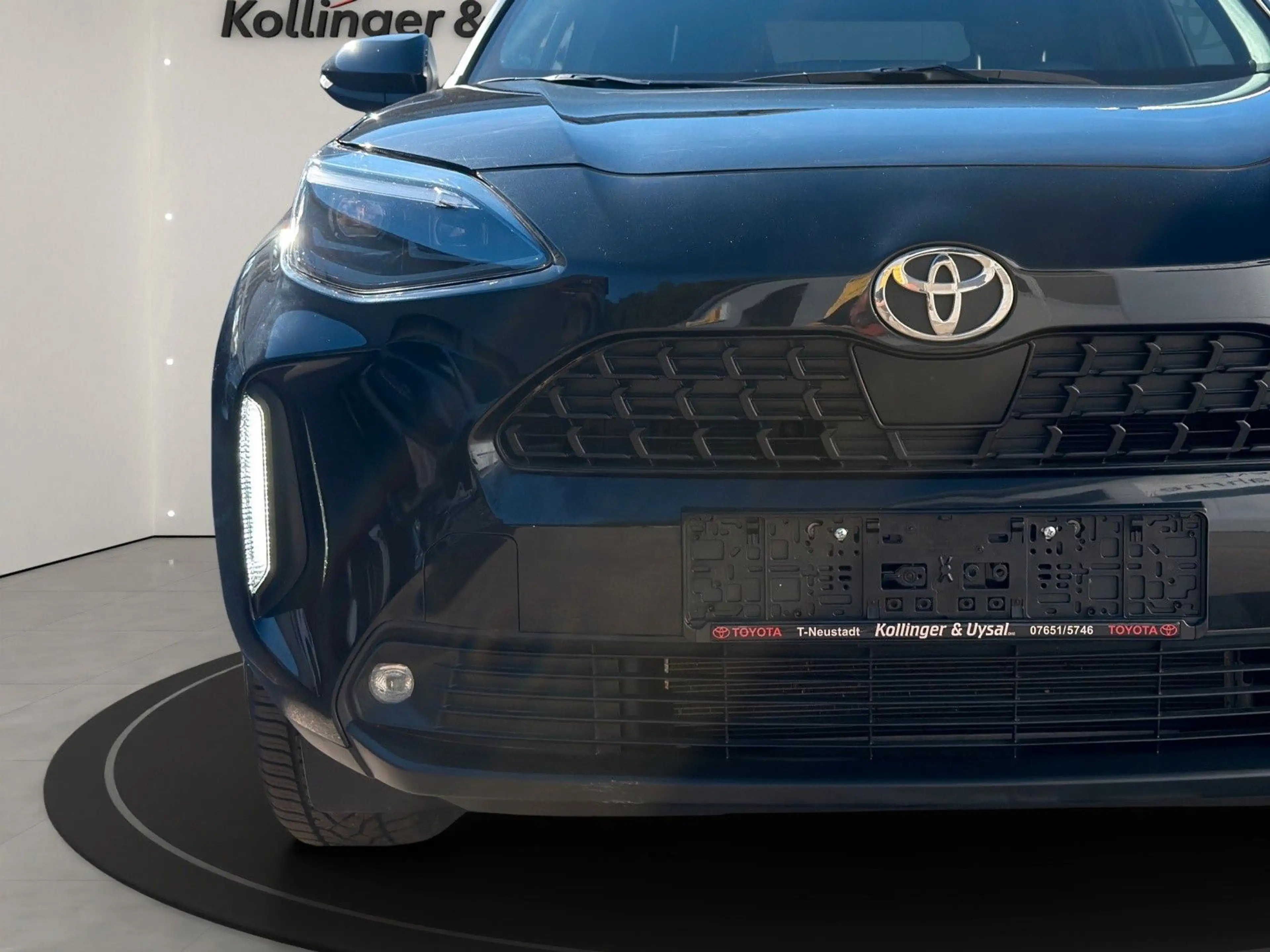 Toyota Yaris Cross Hybrid FWD Teamplayer 15 J Garantie — photo 18