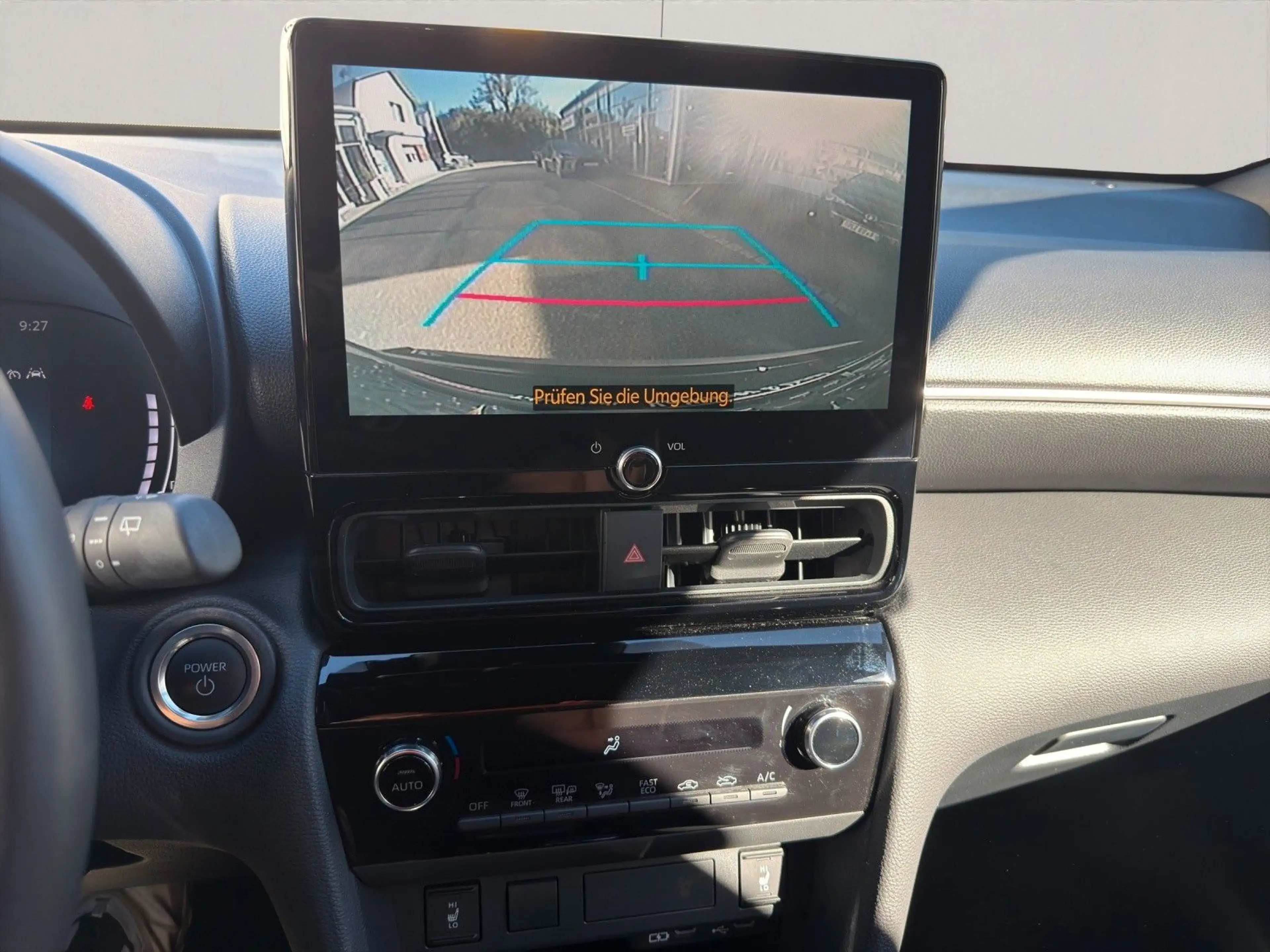 Toyota Yaris Cross Hybrid FWD Teamplayer 15 J Garantie — photo 27