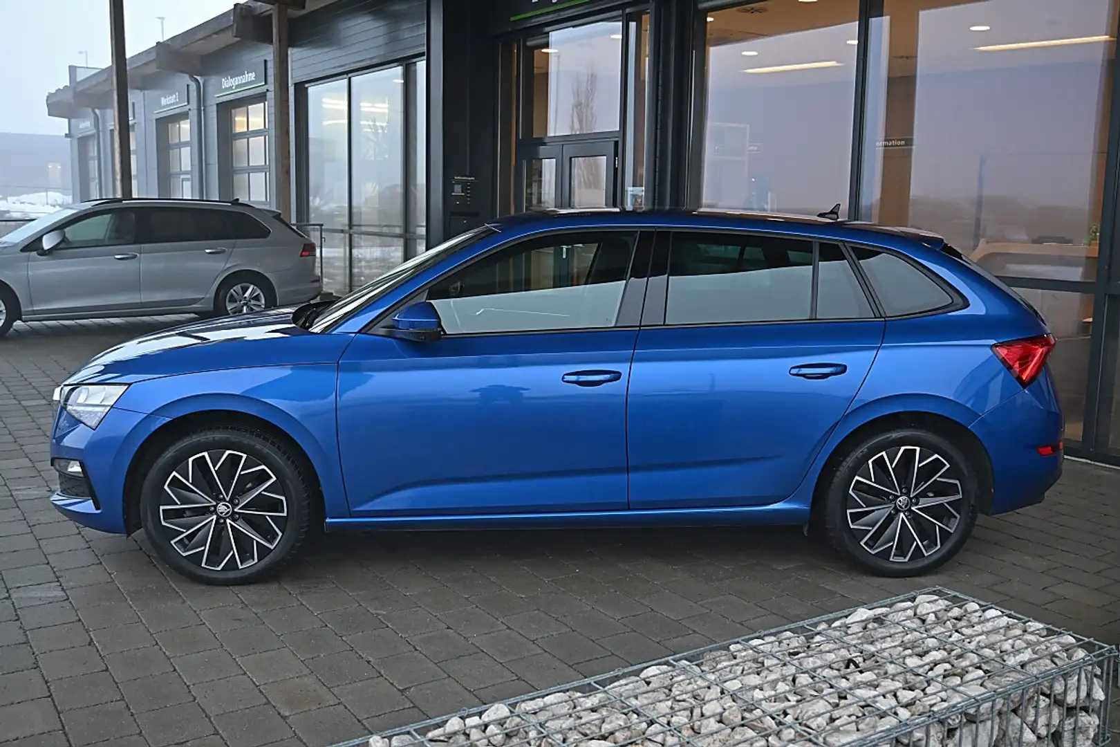 Skoda Scala 1,0 TSI Style ACC, AHK schenkbar, LED, Navi, Vi... Blau - 2