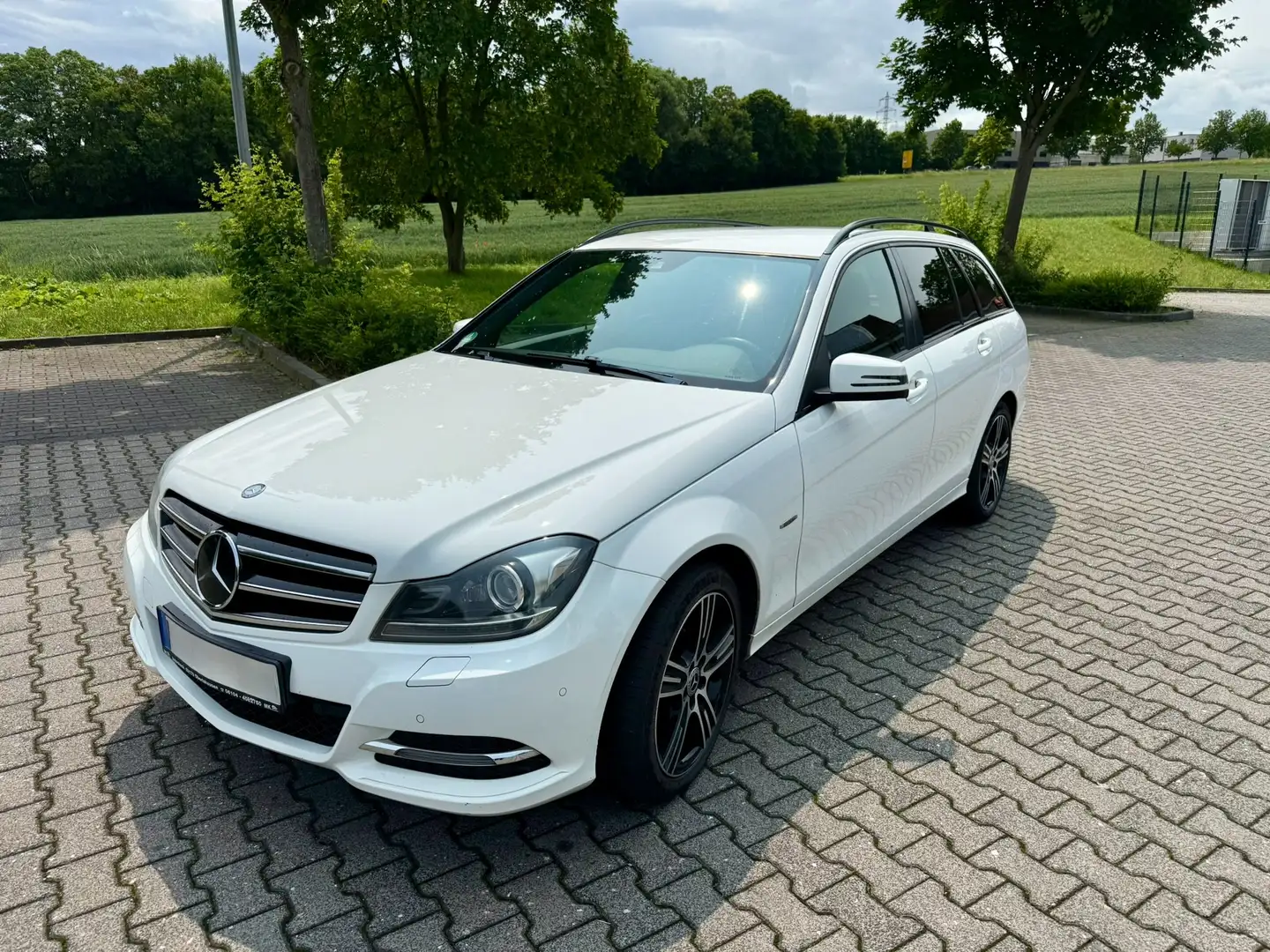Mercedes-Benz C 200 CDI-T Edition-C TOP Ausstattung! TÜV/HU Neu Weiß - 2