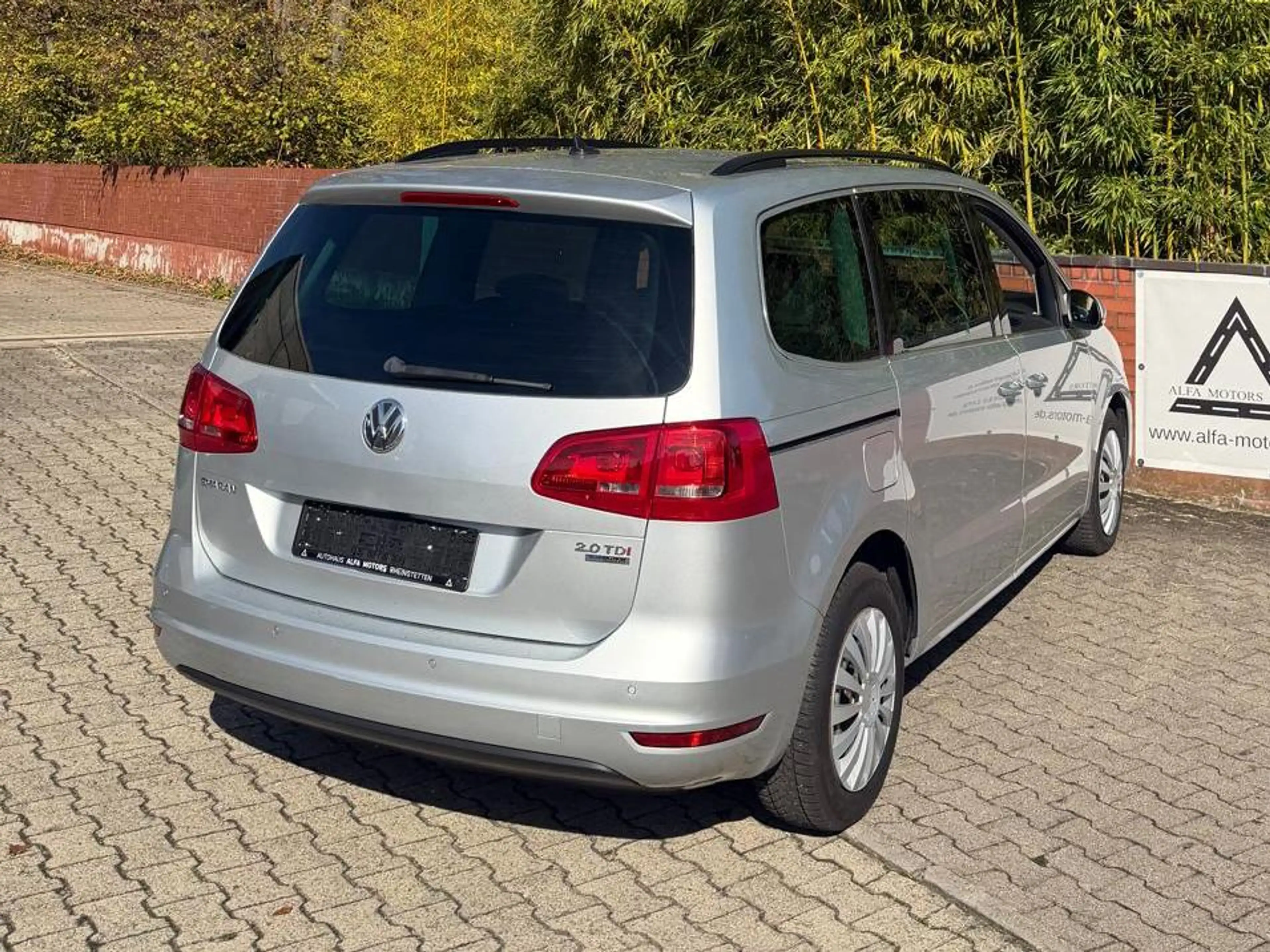 Volkswagen Sharan Comfortline BMT // Automatik // TÜV neu // Garantie // Inspektion neu '// — photo 4