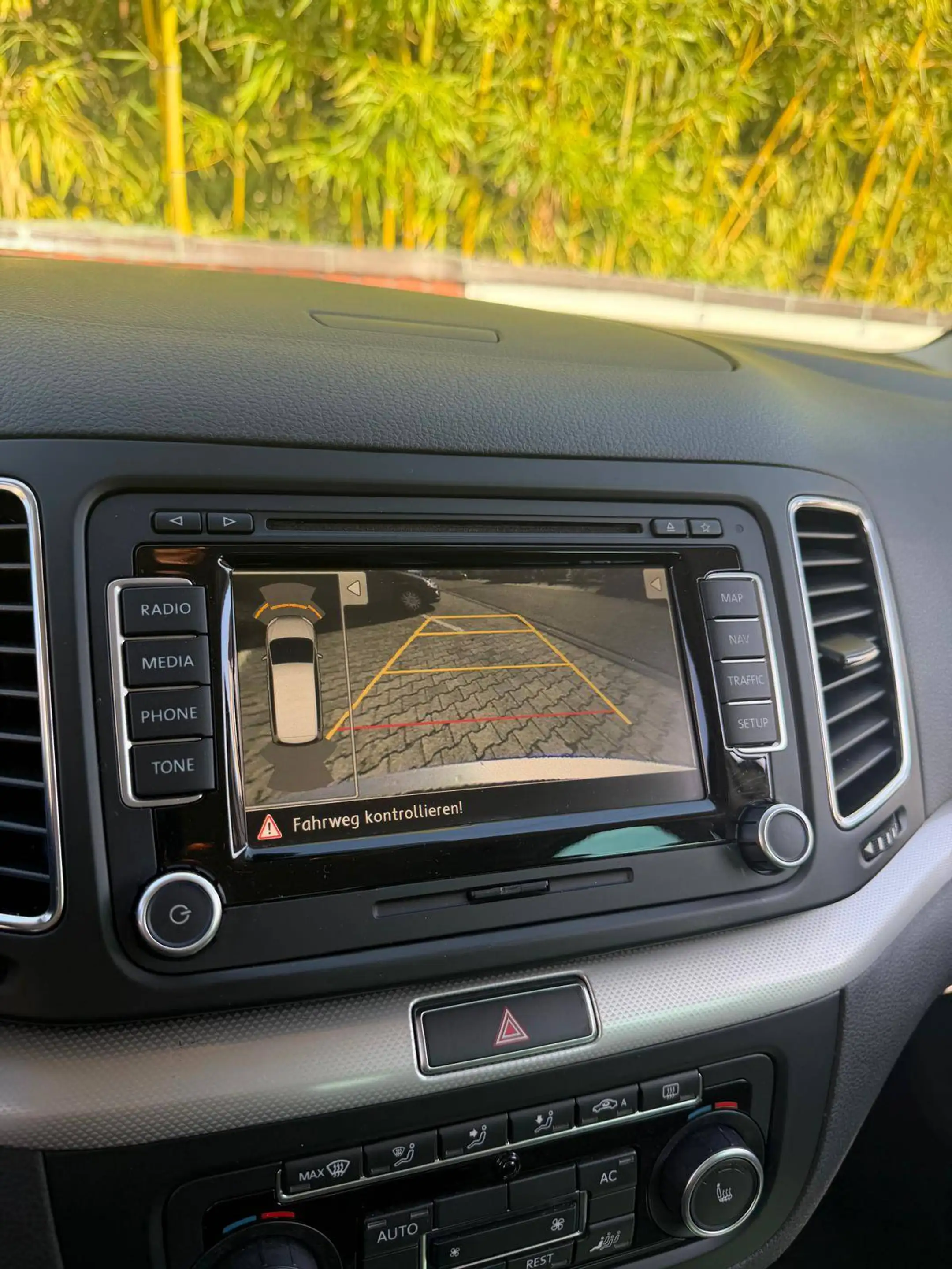 Volkswagen Sharan Comfortline BMT // Automatik // TÜV neu // Garantie // Inspektion neu '// — photo 14