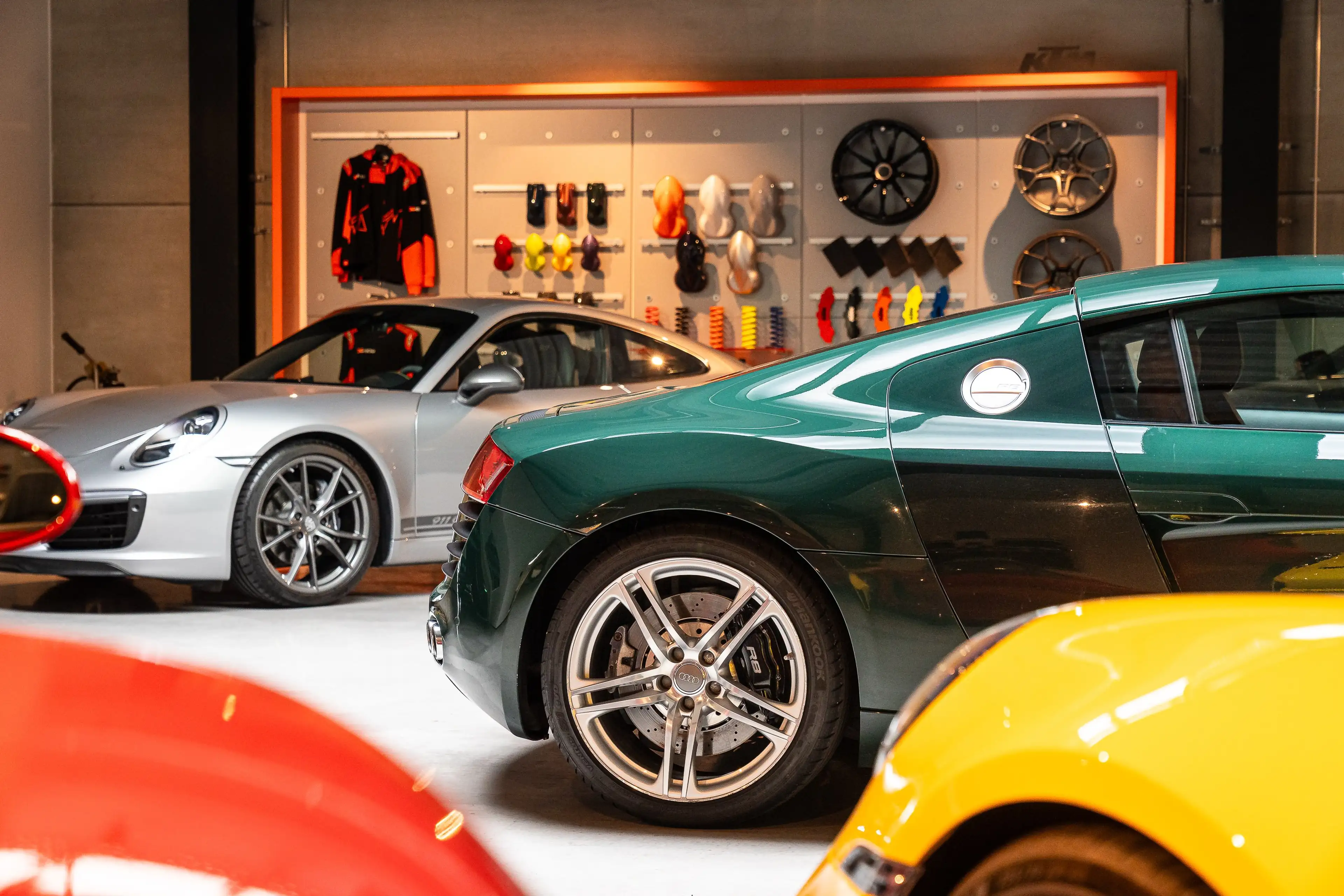 Audi R8 R8 4.2i V8 Quattro FSI - Manual — photo 11