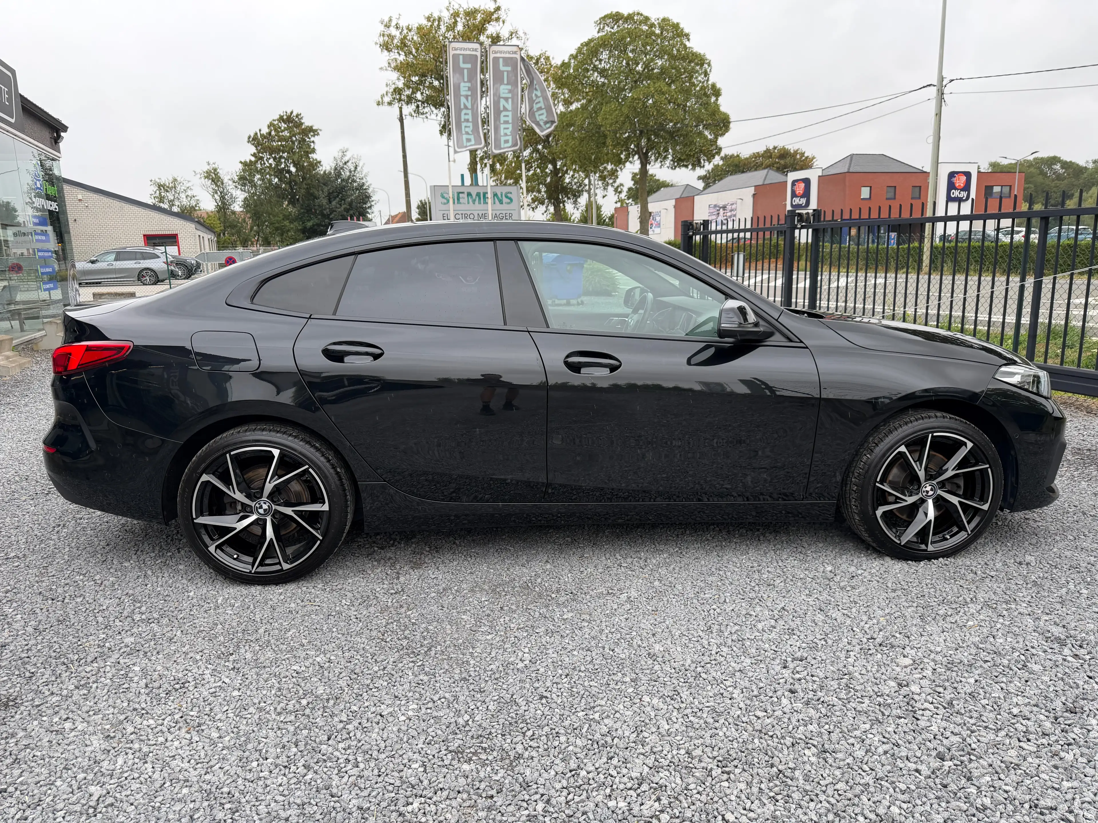 BMW 216 Gran Coupé 216 dA *CARPLAY*CUIR*SIEG CHAUFF*GARANTIE 12 MOIS* — photo 4