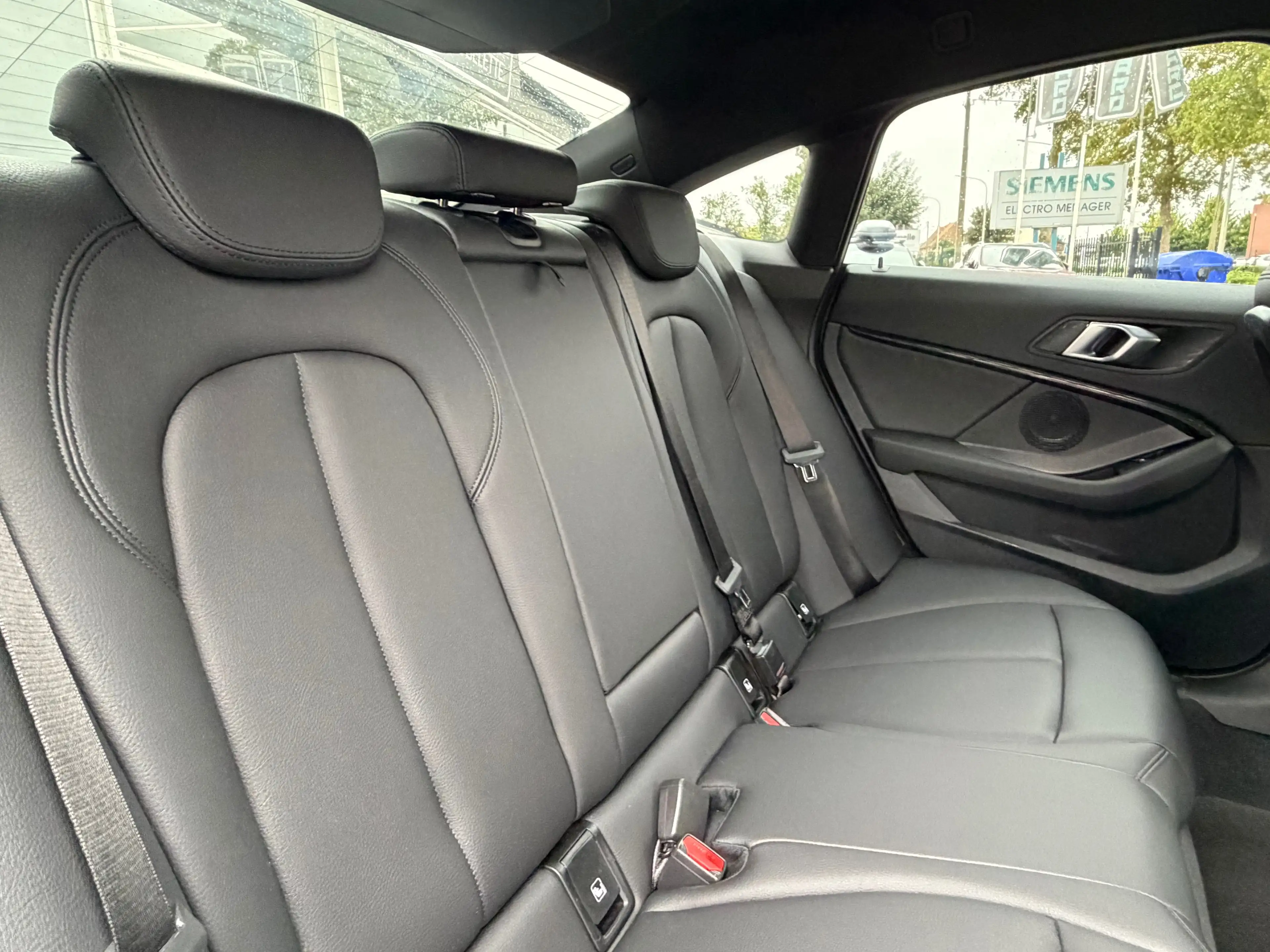 BMW 216 Gran Coupé 216 dA *CARPLAY*CUIR*SIEG CHAUFF*GARANTIE 12 MOIS* — photo 15