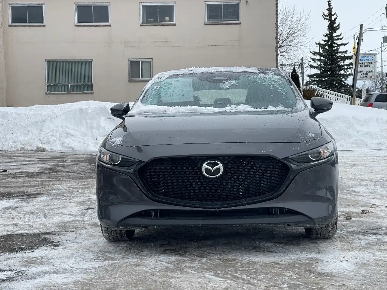 Mazda 3 снимка Mazda 3