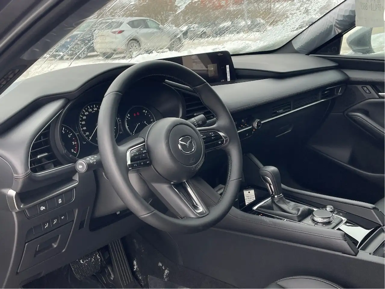 Mazda 3 снимка Mazda 3