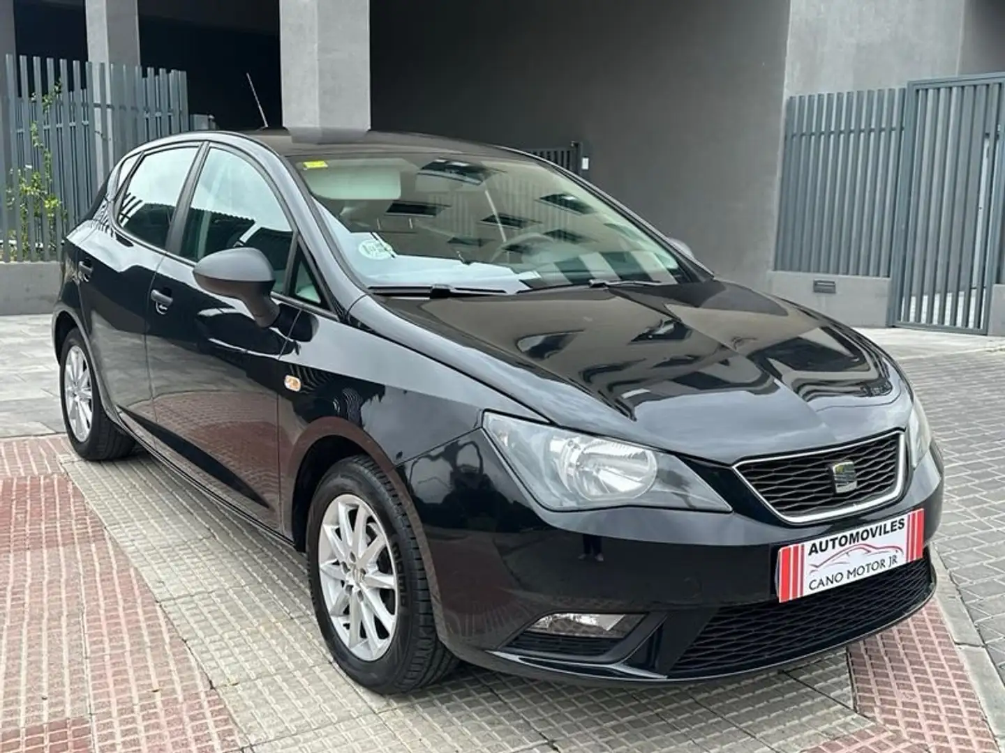 SEAT Ibiza 1.6TDI CR Reference Schwarz - 2
