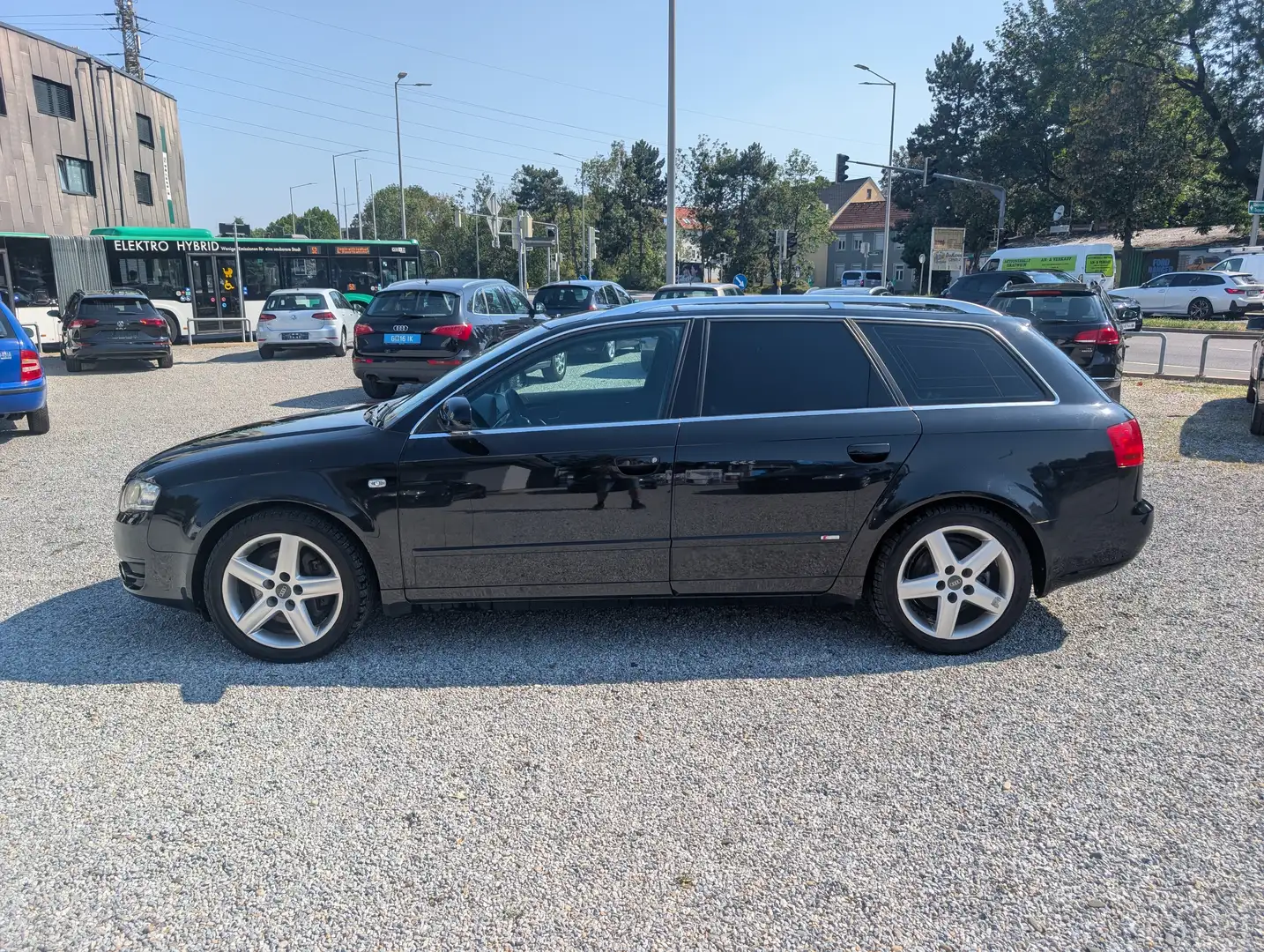 Audi A4 3.0 TDI quattro (171kW) Schwarz - 2