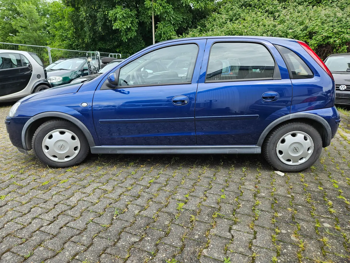 Opel Corsa Edition Bleu - 2