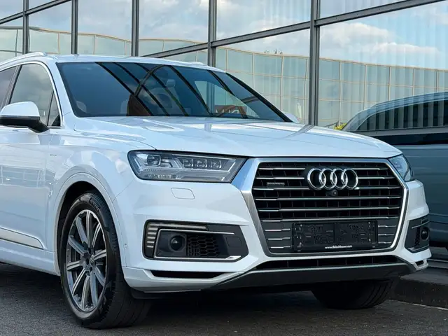 Audi Q7 3.0 TDI e-tron quattro Klima AHK Led S-line