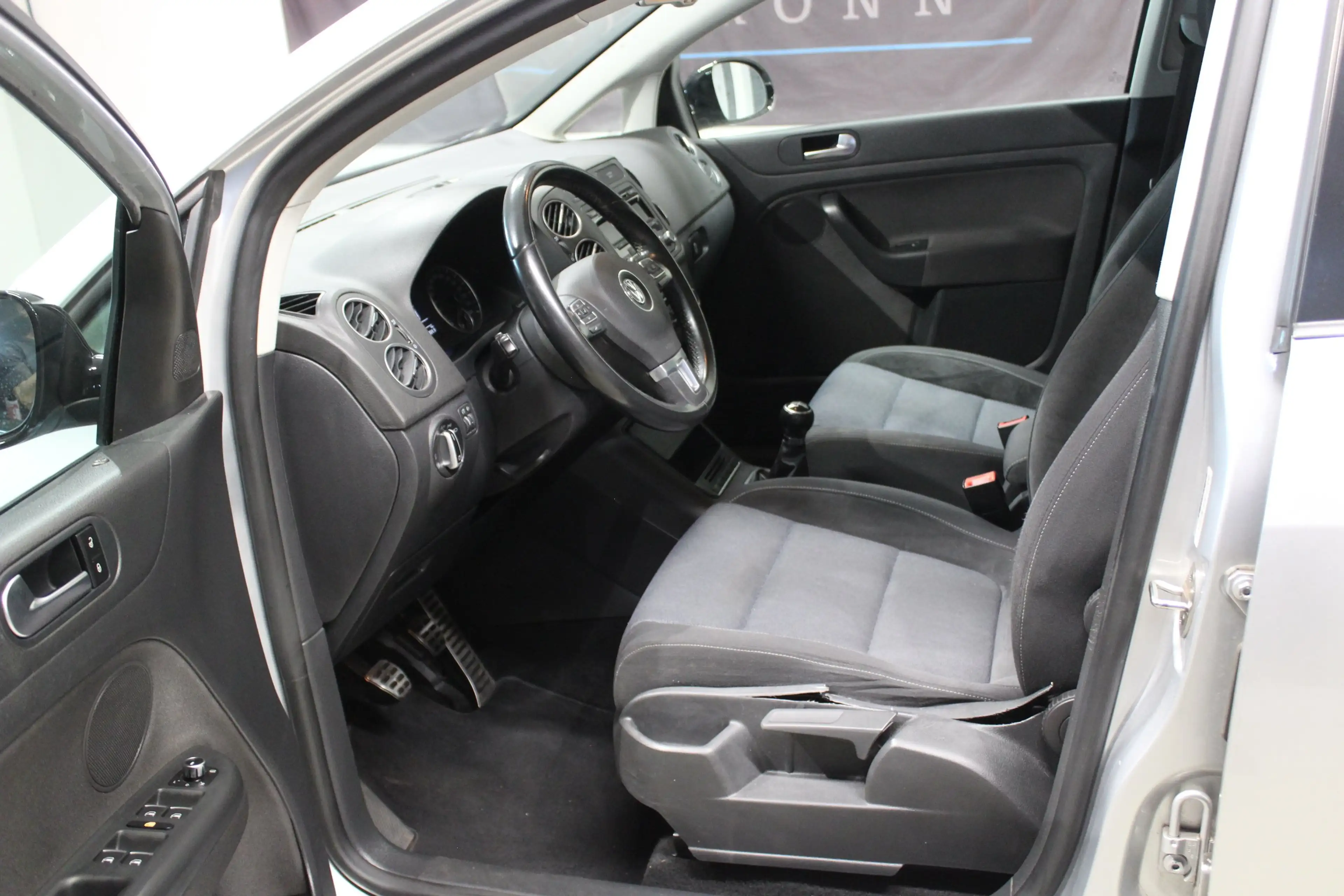 Volkswagen Golf Plus 1,2 TSI Style*KLIMA*ISOFIX*TEMPOMAT*SHZ — photo 12