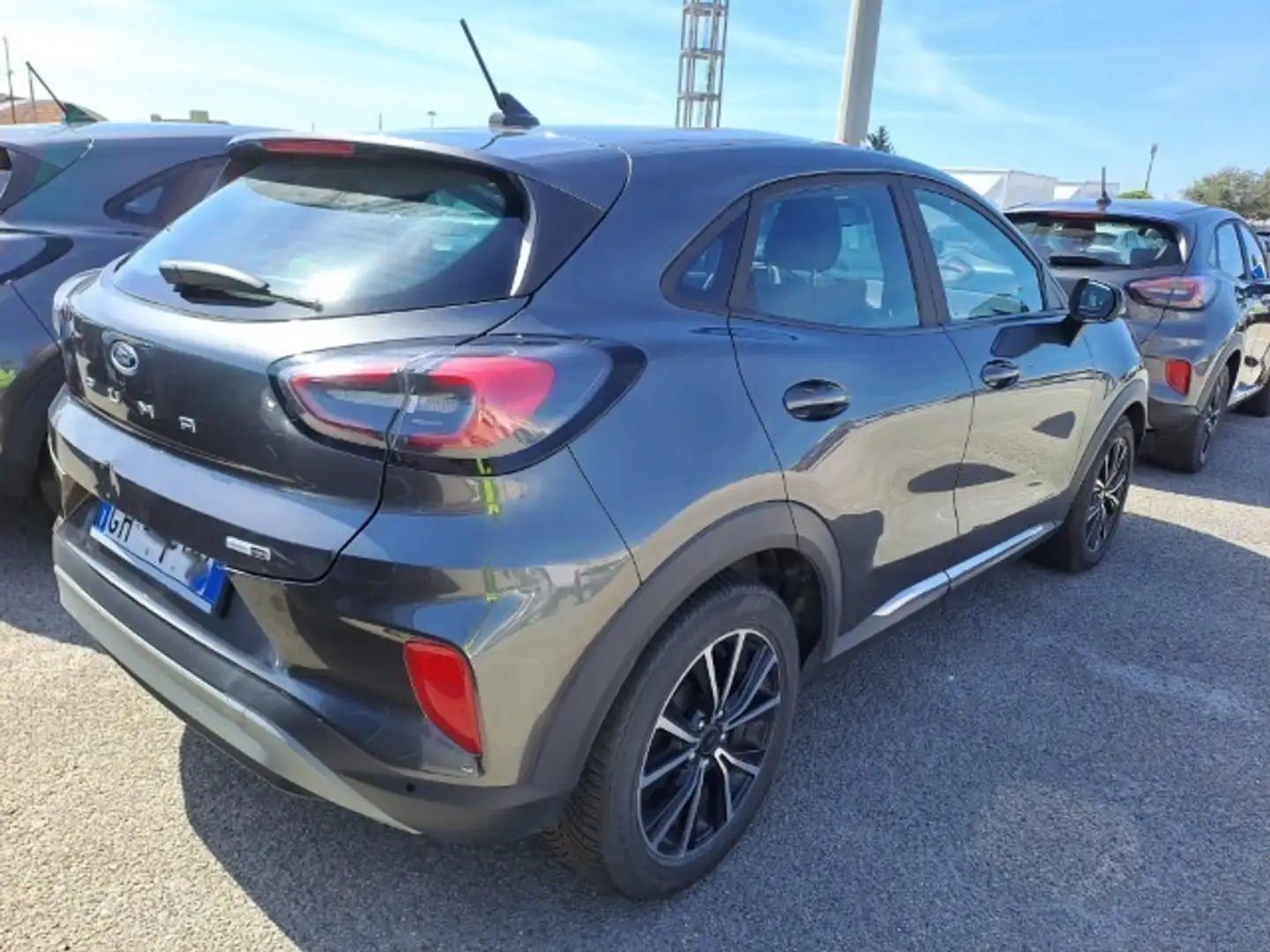 Ford Puma 1.0 EcoBoost Hybrid 125 CV S&S Titanium Gris - 2