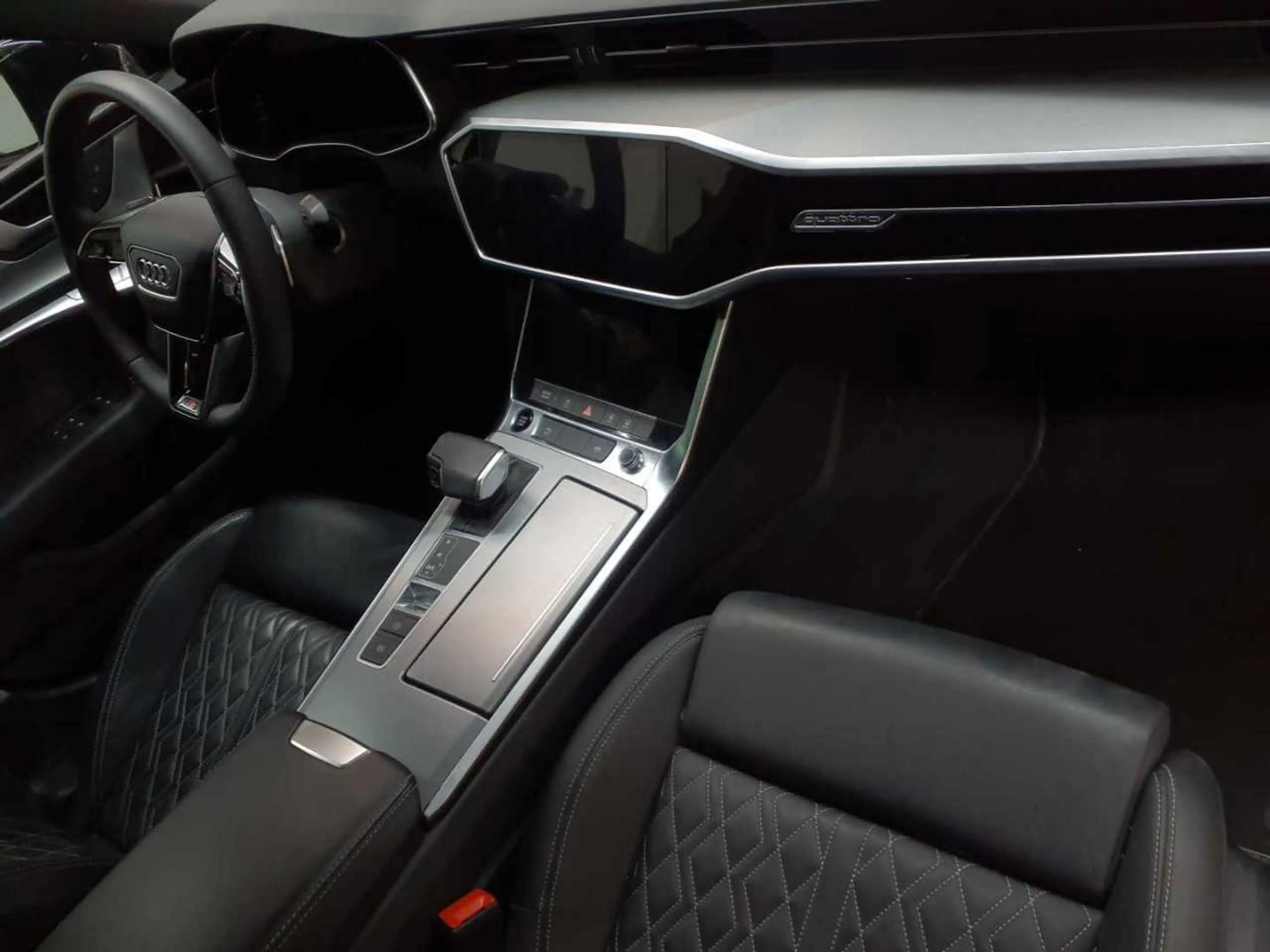 Audi A7 A7 45 TFSI quattro S tronic S Line AHK 21´ — photo 9
