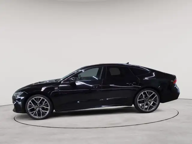 Audi A7 view 6