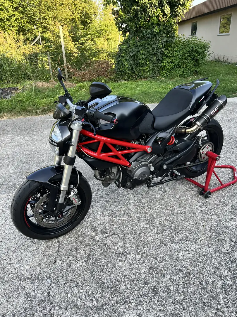Ducati Monster 796 796+ - 1