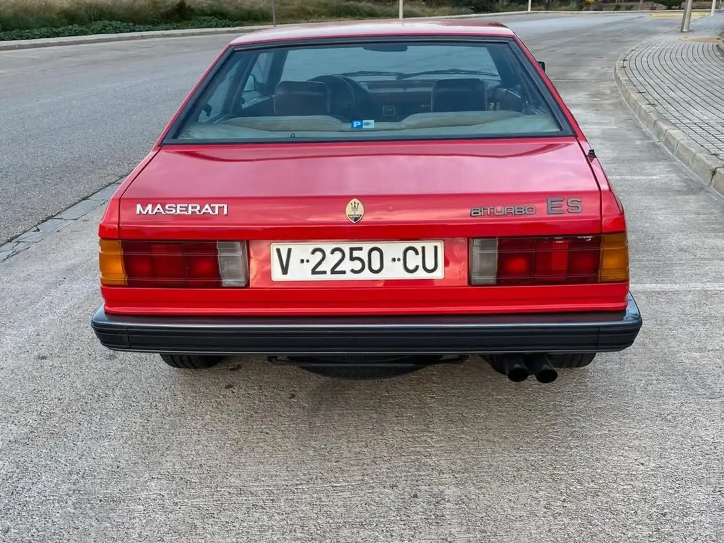 Maserati Biturbo crvena - 2
