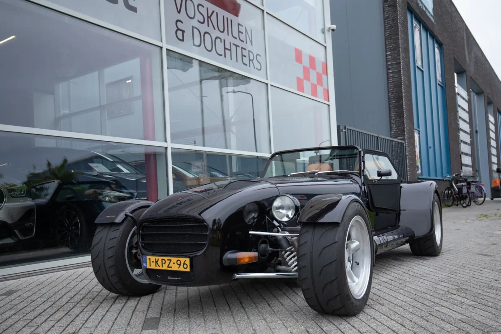 Donkervoort D8 1.8 Zetec Schwarz - 1