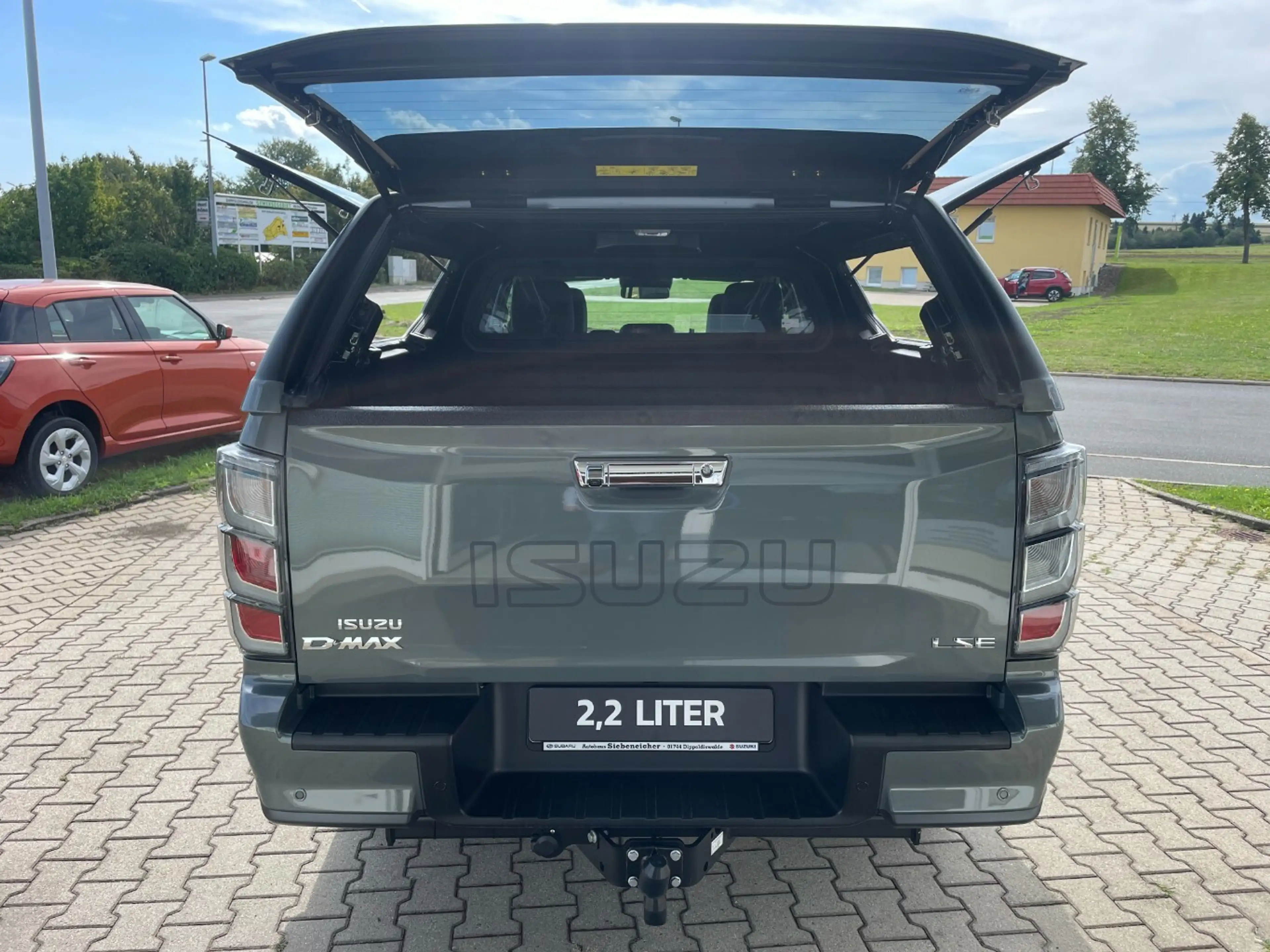 Isuzu D-Max 2.2d*Doka*4WD*LSE*LED*PTC*Hardtop — photo 13