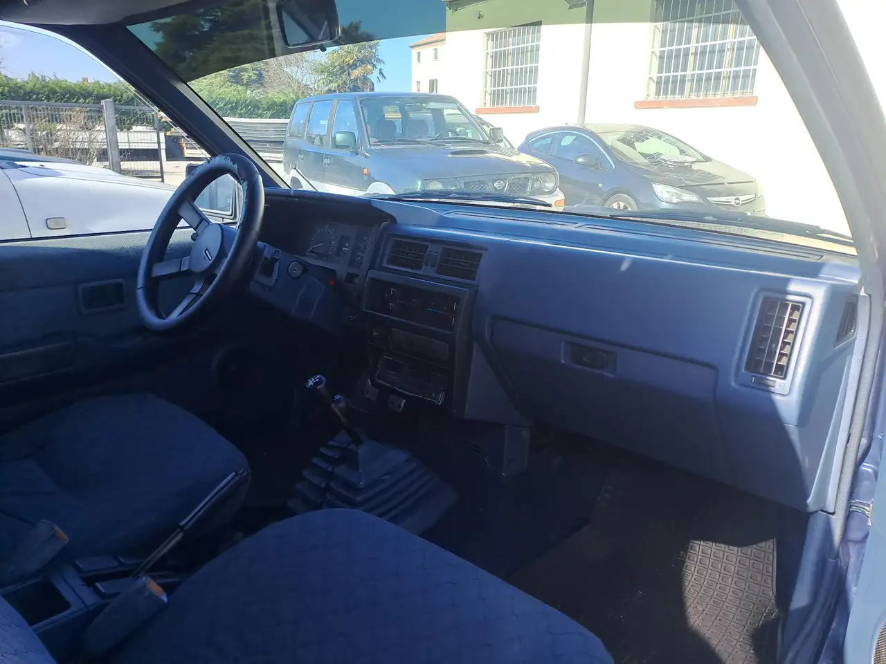 Nissan Terrano 3p 2.7 td, foto 9