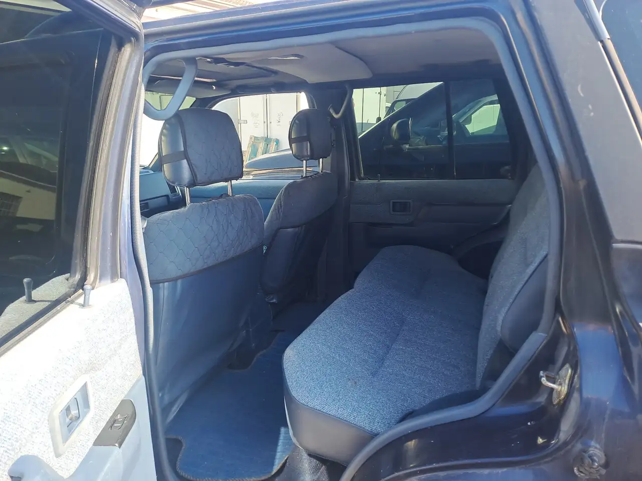 Nissan Terrano 3p 2.7 td, foto 7