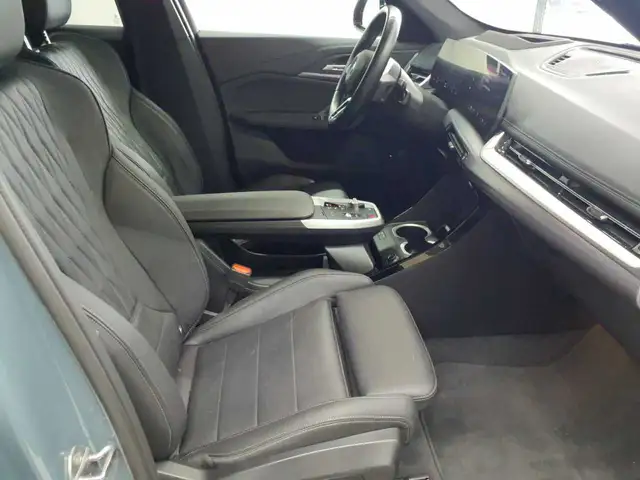 BMW Ix1 view 8