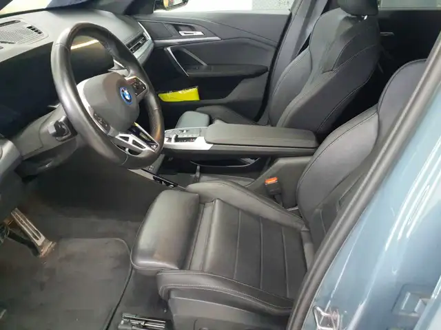 BMW Ix1 view 7