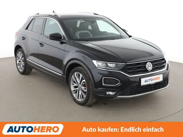 Volkswagen T-Roc view 8