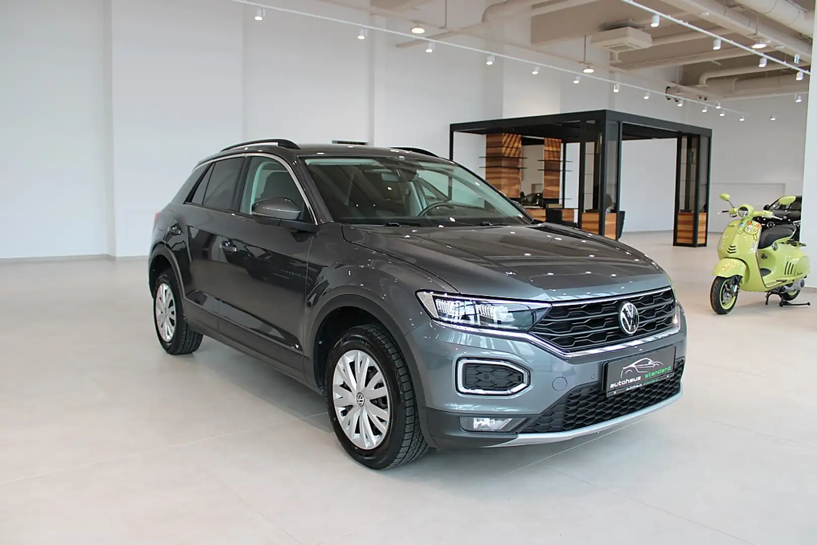 Volkswagen T-Roc 1,0 TSI Design **Tolle Ausstattung** Grau - 1