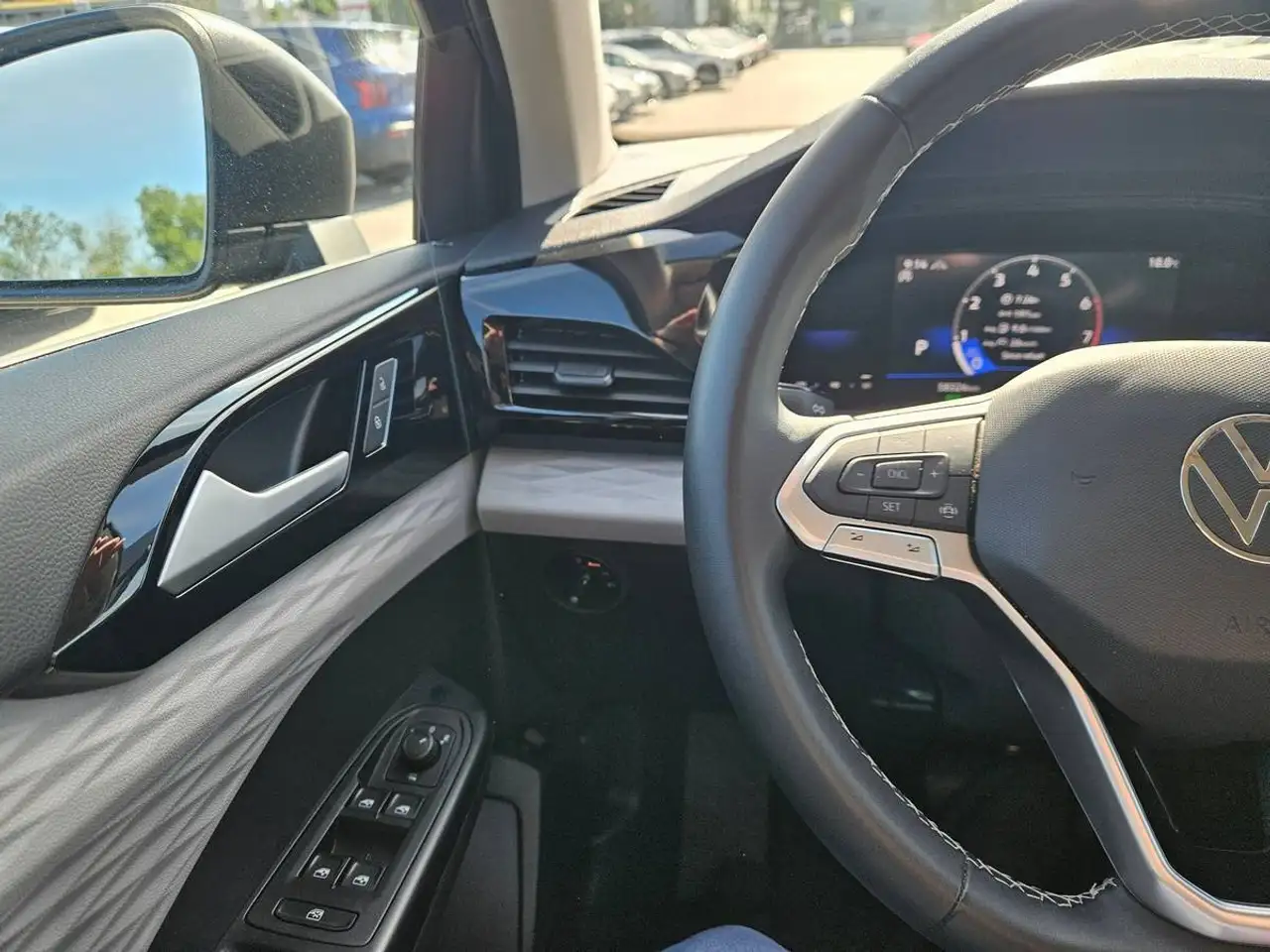 Volkswagen Taos снимка Volkswagen Taos