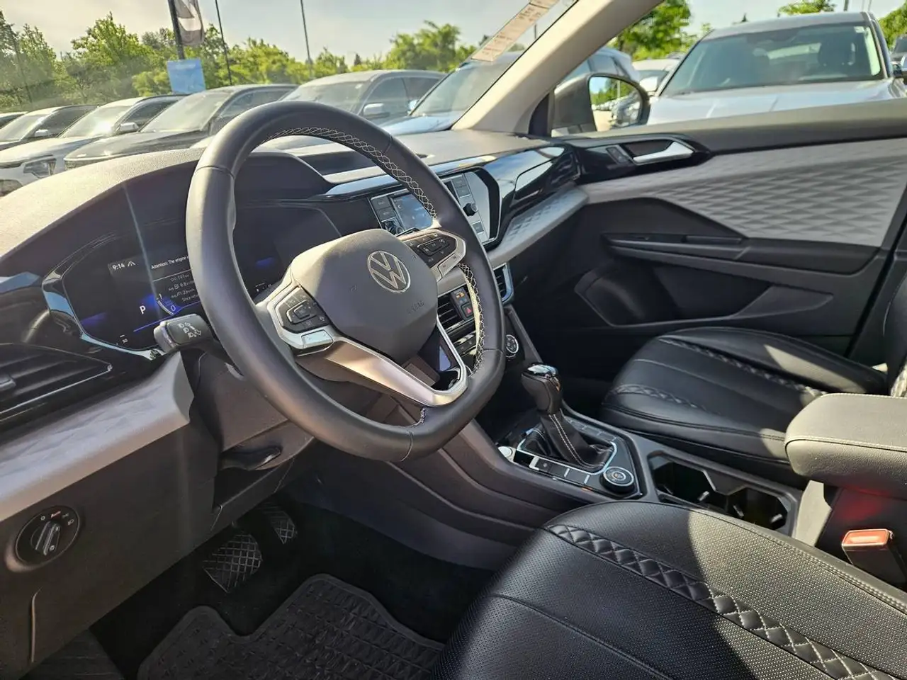 Volkswagen Taos снимка Volkswagen Taos