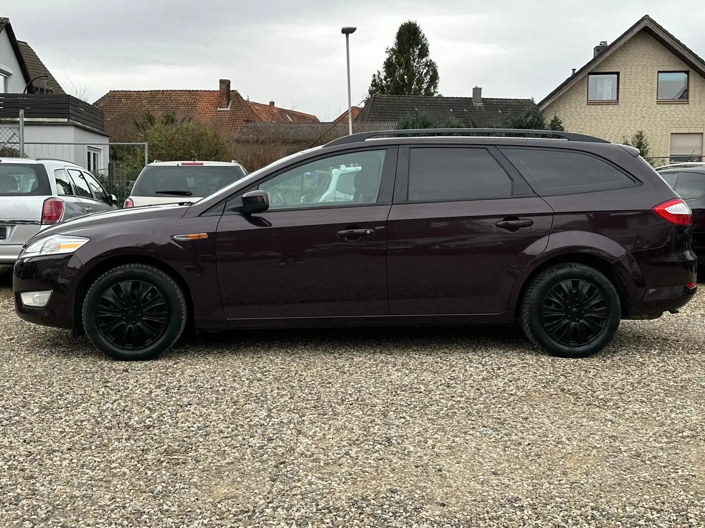 Ford Mondeo 2.0 Sport Sitzheizung Einparkhilfe Klima Braun - 2