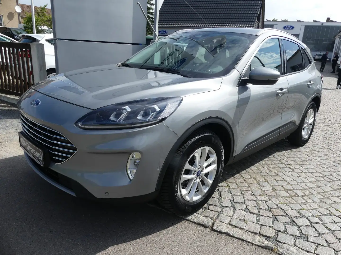Ford Kuga Titanium X AWD Silber - 2