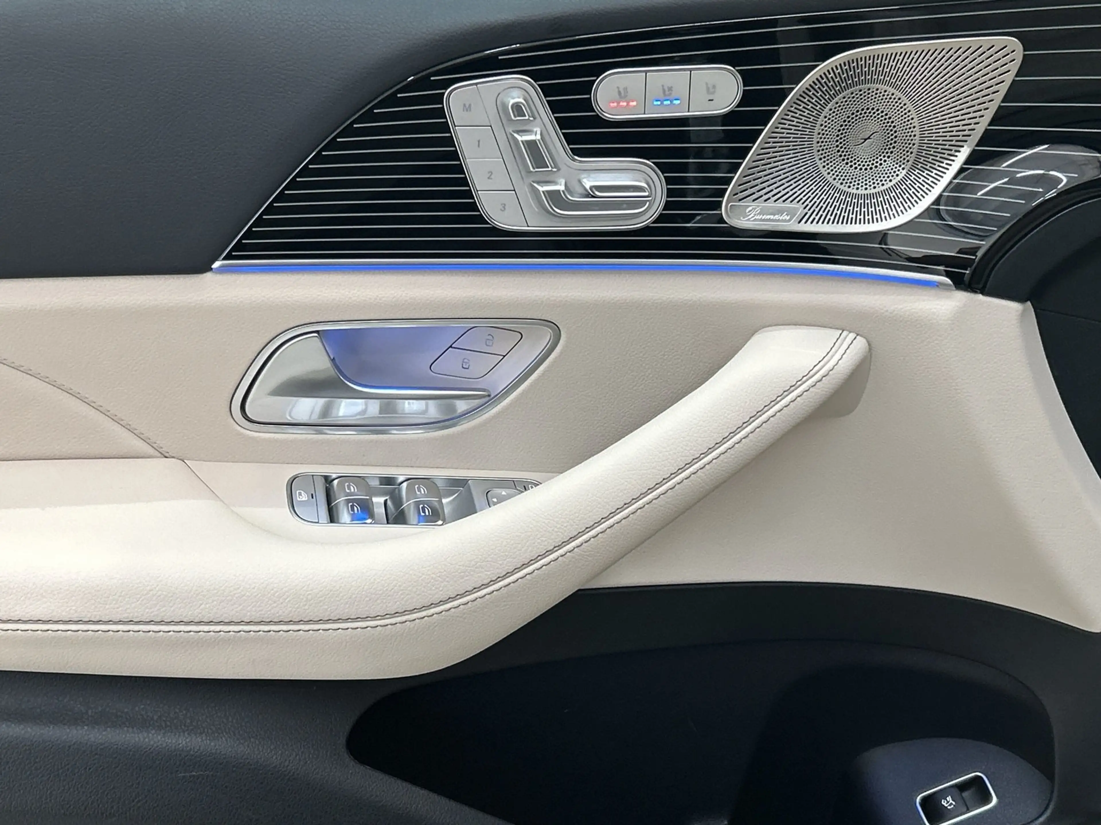 Mercedes-Benz GLS 450 d 4MATIC SHZ EASY-PACK — photo 11